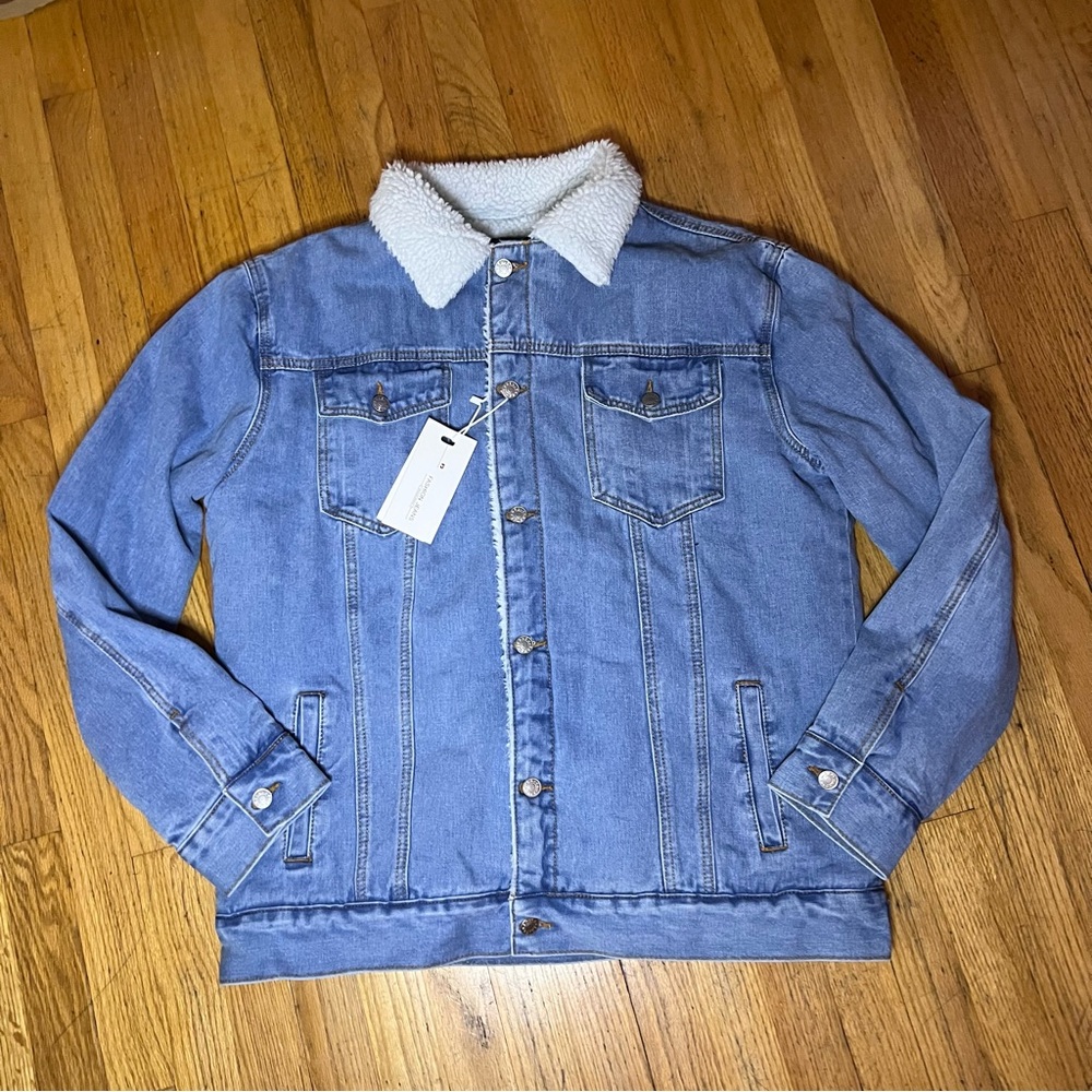 🆕 Light Wash Denim Sherpa-Lined Jacket